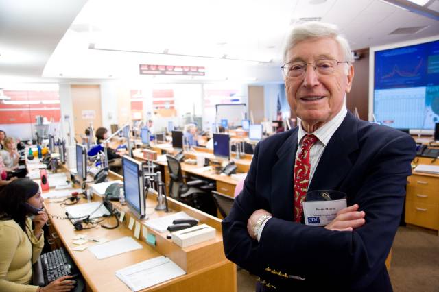 Bernie Marcus in the CDC emergency response center